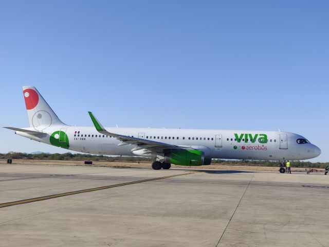 Airbus A321 (XA-VBN)