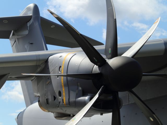 — — - Close up detail of A400M Atlas number 3 turboprop engine.