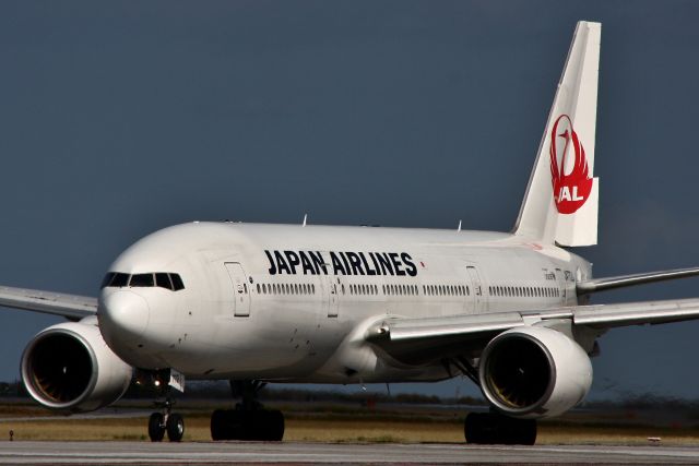 Boeing 777-200 (JA772J) - October 21, 2012