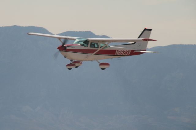 N8923V — - DEPARTING SEDONA , AZ.