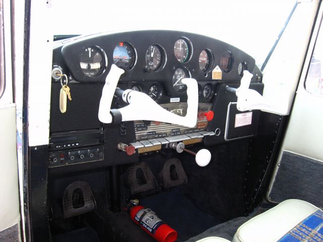 Cessna 140 (N2430N) - Inside cockpit