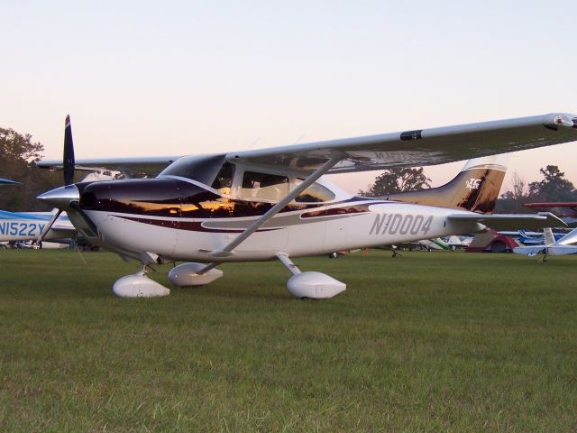 CESSNA T182 Turbo Skylane (N10004) - Reklaw Fly-In 2008