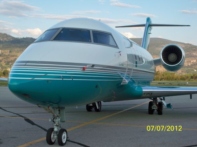 Canadair Challenger (C-GGBL) - PENTICTON REGIONAL AIRPORT CANADA YYF - Challenger CL605