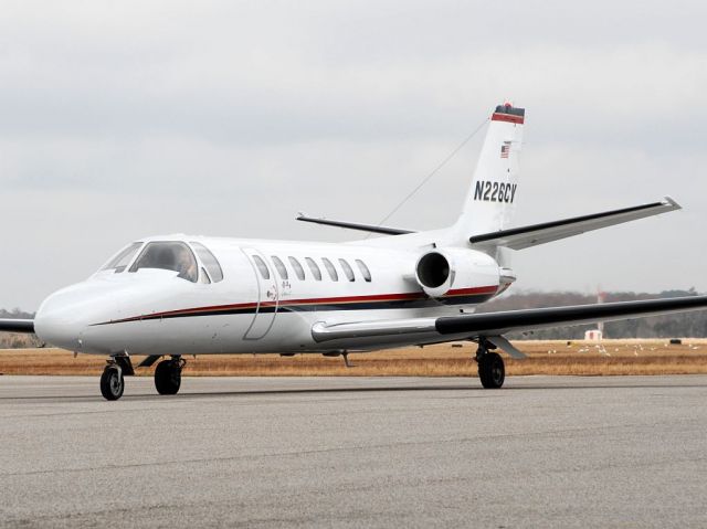 Cessna Citation V (N226CV) - Sharp looking charter Citation V taxiing into parking at Tampa Exec