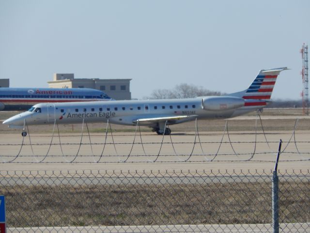 Embraer ERJ-145 (N651AE)