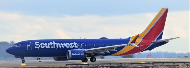 Boeing 737-800 (N8711Q)