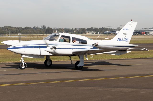 Cessna 310 (VH-BWQ)