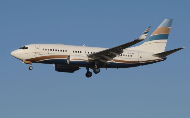 Boeing 737-700 (VP-CPA)