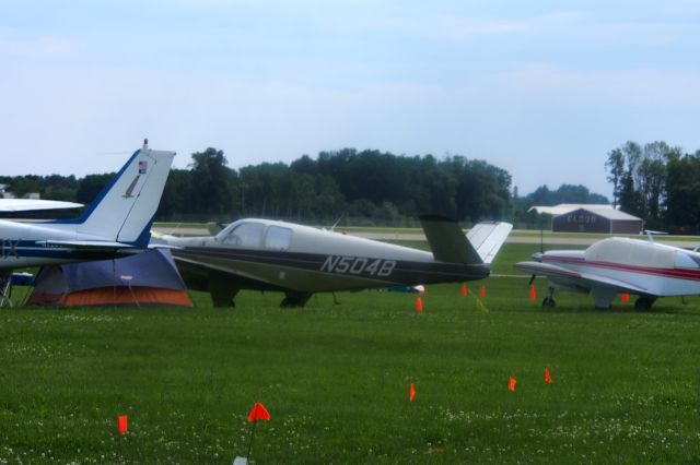 Beechcraft 35 Bonanza (N504B)