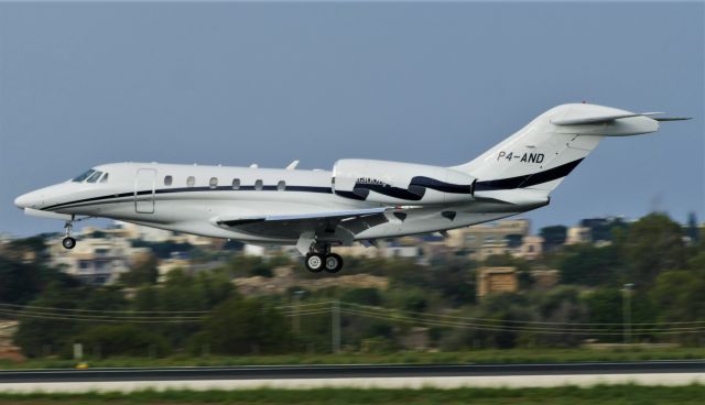 Cessna Citation X (P4-AND) - On landing RWY31 as P4AND