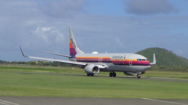 Boeing 737-800 (N917NN)