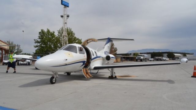 Eclipse 500 (N722TD)