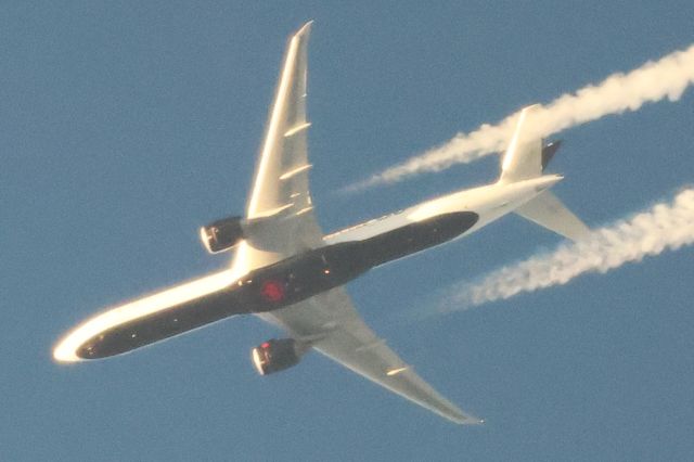 Boeing 777-200 (C-FITW) - C-FITW Boeing B-777 333 ER Air Canada AC.857 De London LHR Vers Toronto YYZ. Altitude 10973 Mètres. Vitesse 893 Km/H. Survolant la ville de Lavaltrie QC. Le 26-12-2024 à 16:08.