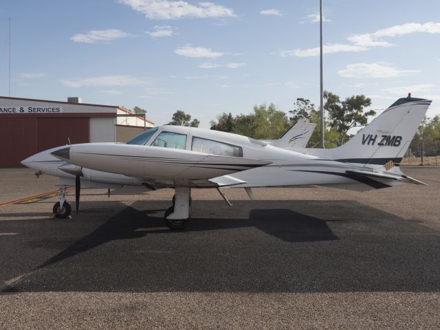 Cessna 310 (VH-ZMB) - A very nice, classic aircraft! 10 NOV 2016.