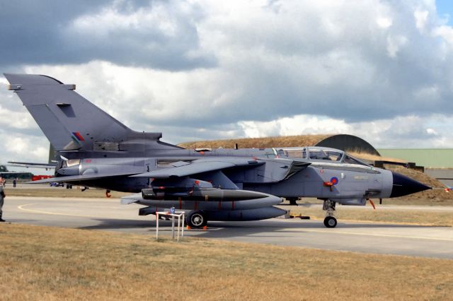 PANAVIA Tornado (SUW543) - Eggebek Airday 2003, celebrating German Marine Aviation. Visitor from 15th (R) Squadron, Callsign Rafair7659. Now stored.br /Panavia Tornado GR4br /ZA543 (cn 052/BS013/3027)