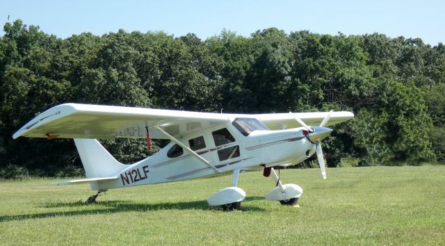 Experimental  (N12LF) - Shown here on this grassy airstrip in southeastern Pennsylvania is a 2001 Furlong Comp Air 6 in the Summer of 2020.