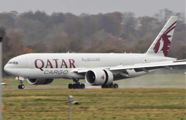 Boeing 777-200 (A7-BFG) - qatar cargo b777-fdz a7-bfg landing at shannon 2/11/20.