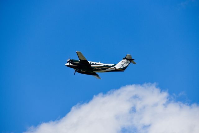 Beechcraft Super King Air 200 (N912MN) - Owned and operated by AVERA MCKENNAN