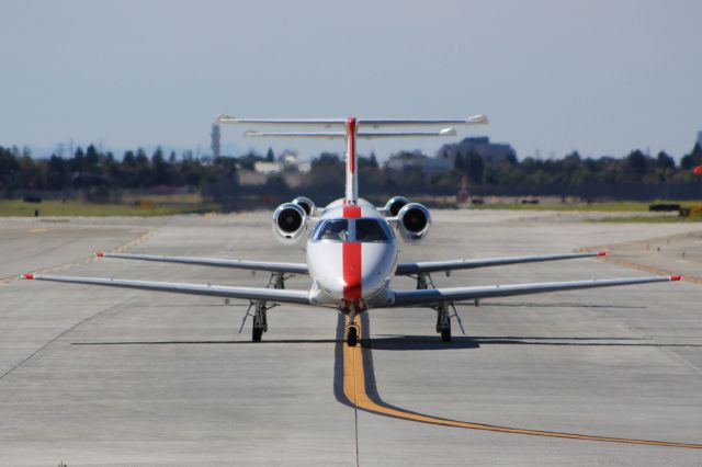 Embraer Phenom 100 (N225AS)