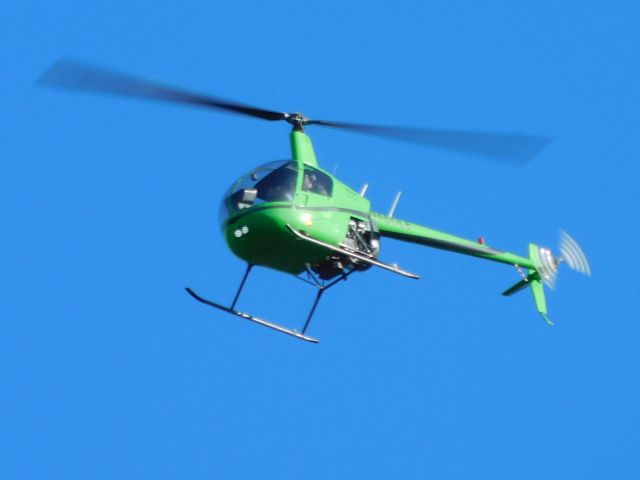 Robinson R-22 (N460LE) - N460LE over Corvallis 3d October 2021.