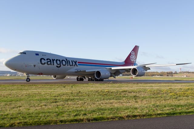 BOEING 747-8 (LX-VCE)