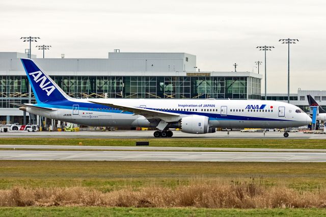 Boeing 787-9 Dreamliner (JA921A)