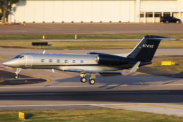 Gulfstream Aerospace Gulfstream IV (N741VW)