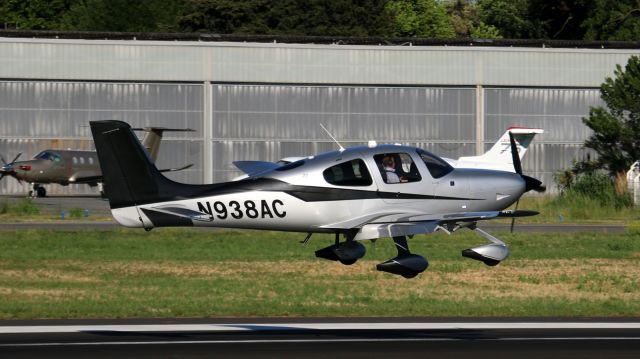 Cirrus SR-22 (N938AC)