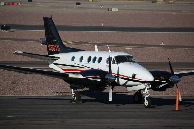 Beechcraft King Air 90 (N36TG)