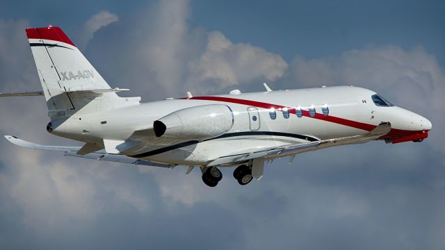 Cessna Citation Latitude (XA-AGV) - 22 departure.