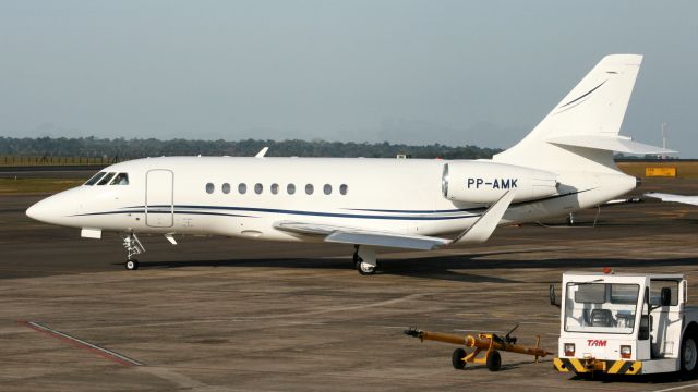 Dassault Falcon 2000 (PP-AMK)