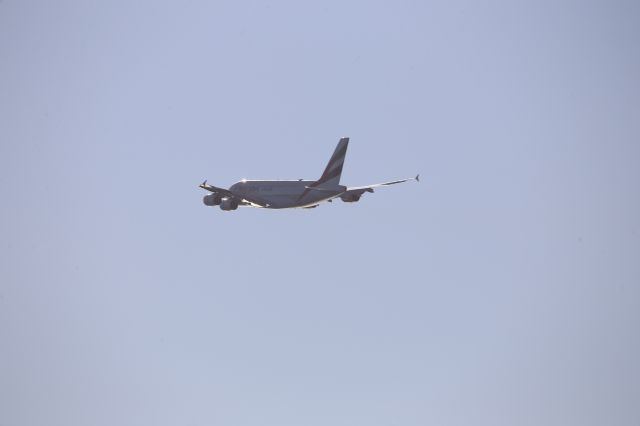 Airbus A380-800 (A6-EVJ)