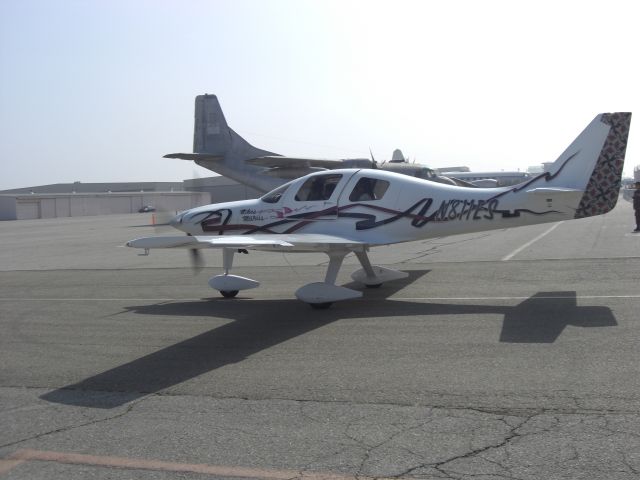 PAI Lancair ES (N811ES) - Inbound to the Chino Airshow 2010 from KVCB (Nut Tree, CA)