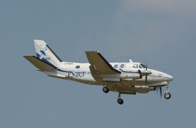 Beechcraft King Air 100 (C-FDOS)