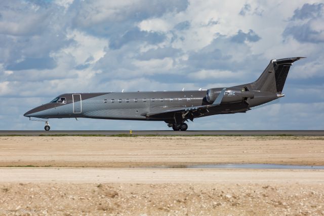 Embraer ERJ-135 (PH-JRC)