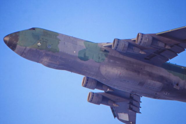 Lockheed C-5 Galaxy (67-0170) - date: 17-Feb-1991: climb-out RWY25L