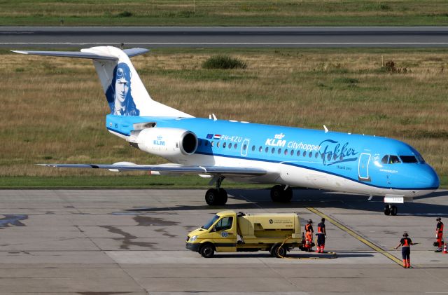 Fokker 70 (PH-KZU)