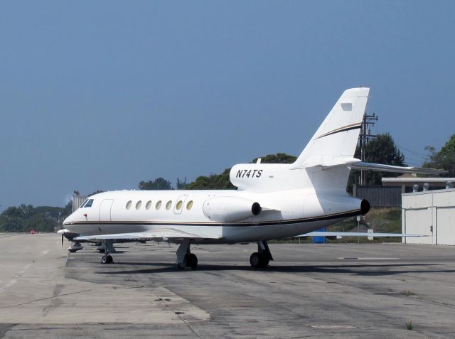 Dassault Falcon 50 (N74TS)