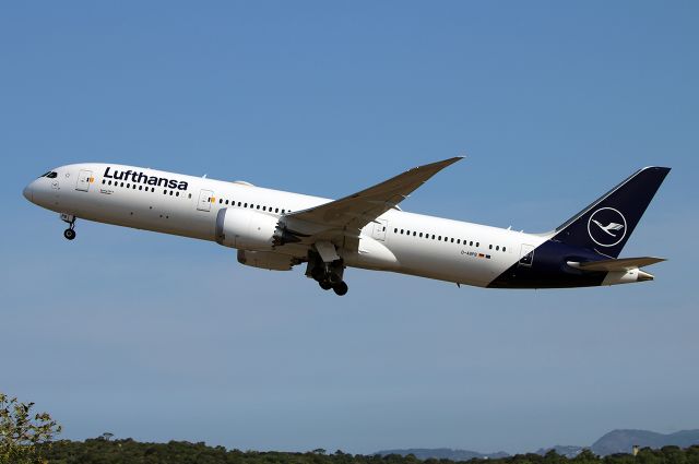 Boeing 787-8 (D-ABPB)