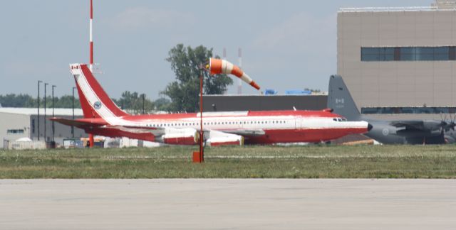 Boeing 720 (C-FETB) - LAST BOEING 720 TO FLY,WAS A TEST JET USED FOR PRATT&WHITNEY CANADA,HERE IT IS SEE AT CFB TRENTON ONT,WHERE IT WILL BE PUT INTO THE CANADIAN AIR FORCE MUSEUM,PHOTO TAKEN AUGUST 3,2012