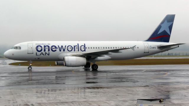 Airbus A320 (CC-BFO)