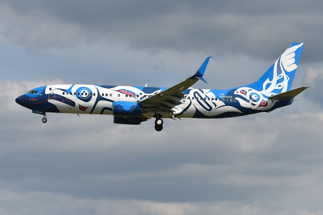 Boeing 737-800 (N559AS) - 5-L 08-08-24
