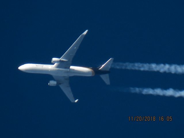 BOEING 767-300 (N311UP)