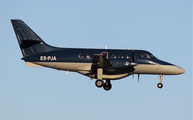 British Aerospace Jetstream 31 (ES-PJA) - Landing on rwy 01L.