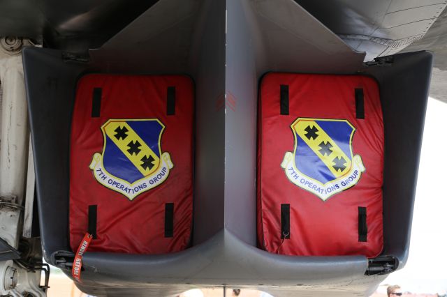 Rockwell Lancer (85-0073) - B-1B at DMAFB air show 12 Apr 14.