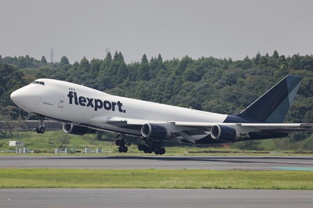 Boeing 747-400 (N454PA)