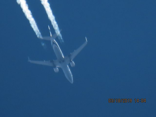 Boeing 737-800 (N546AS)