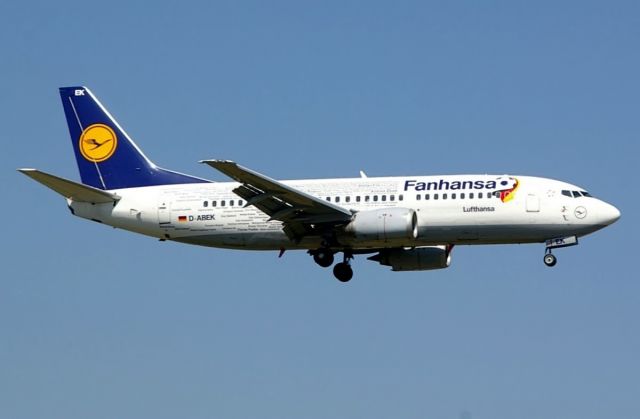 BOEING 737-300 (D-ABEK)