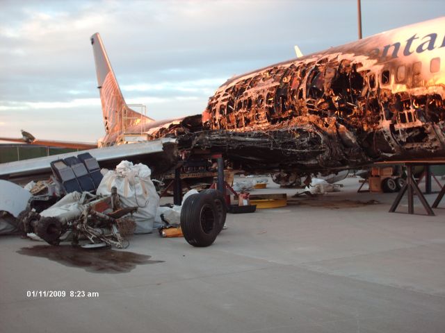 Boeing 737-700 (N18611) - Hot tin can... Very lucky people... All survived, came to rest about 100 yards from a field fire station... Lucky lucky crew and passengers...