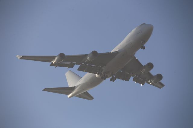 Boeing 747-400 (N407KZ)